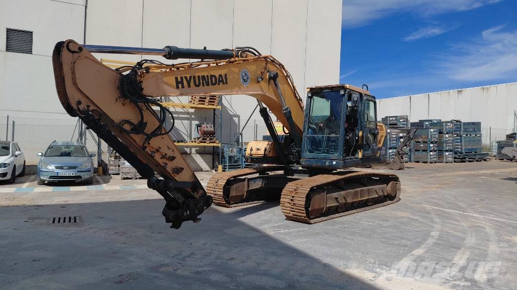Hyundai HX 220 L Excavadoras sobre orugas
