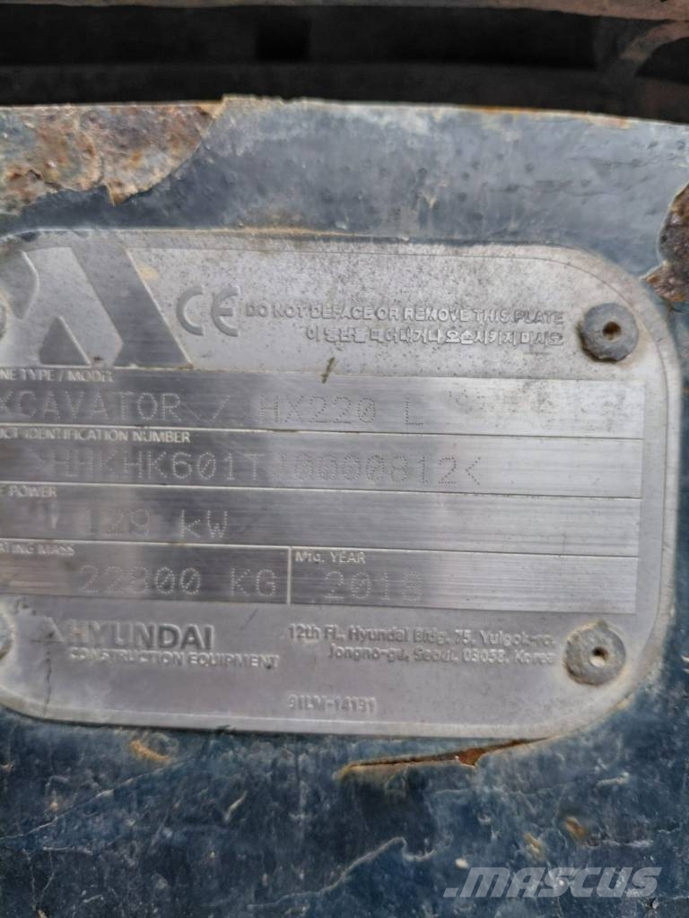 Hyundai HX 220 L Excavadoras sobre orugas