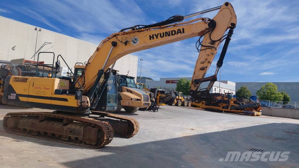 Hyundai HX 220 L Excavadoras sobre orugas
