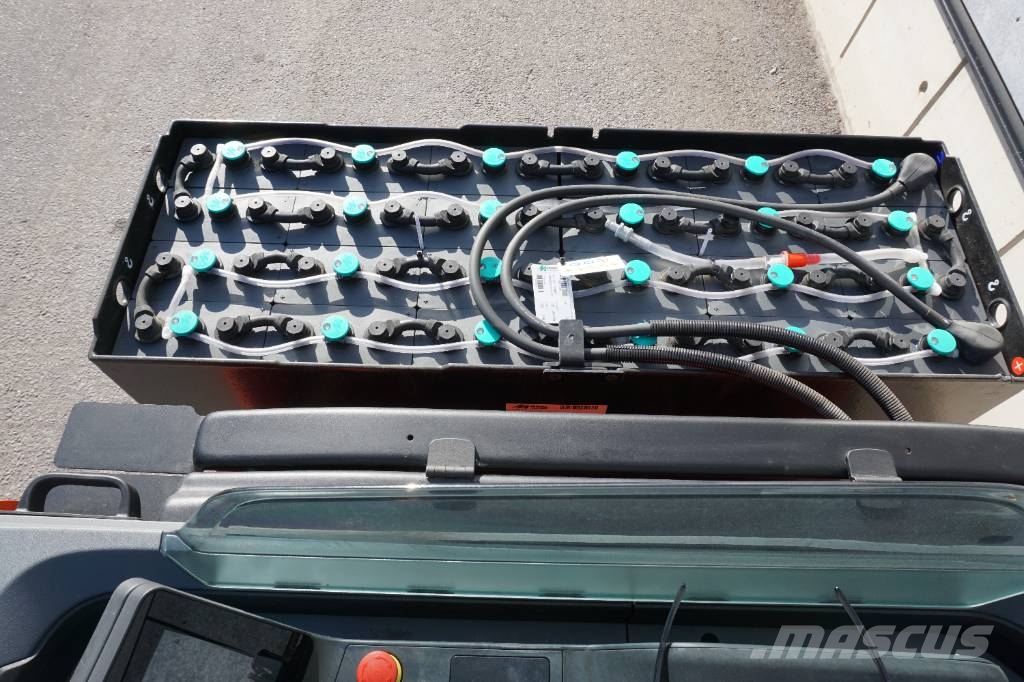 Toyota RRE180H Viličarji s pomičnim teleskopom