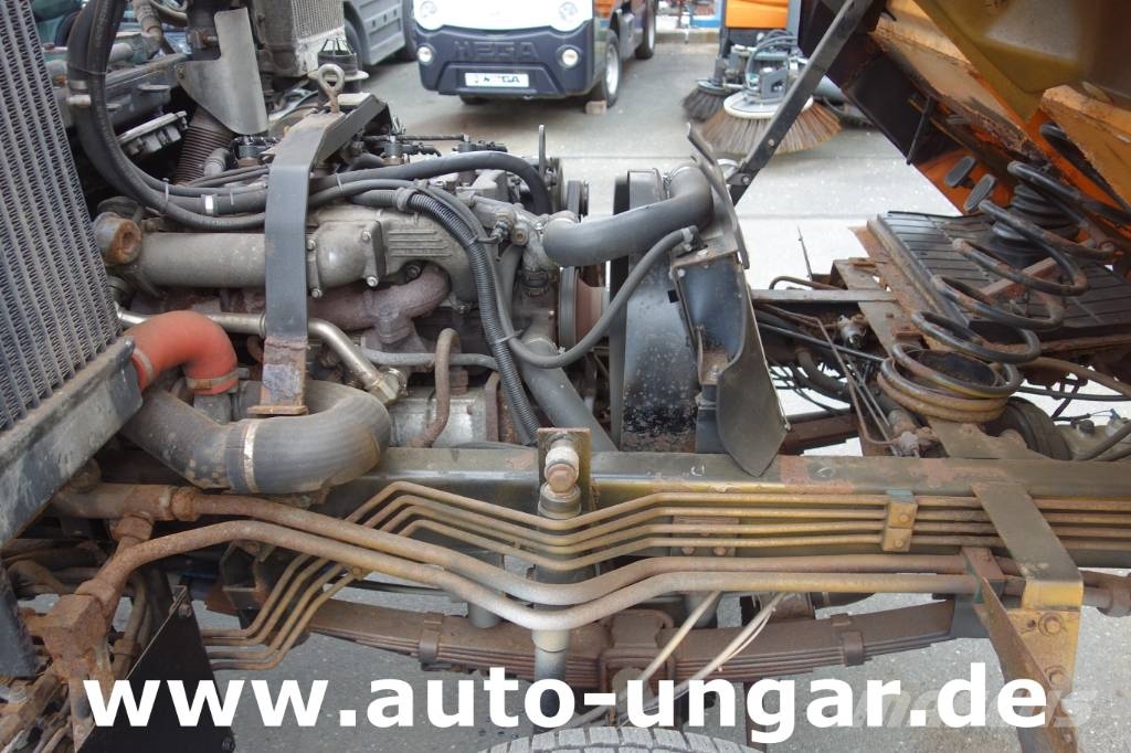 Multicar M26 4x4 Kommunalhydraulik Müllwagen UMO Müllaufbau Śmieciarki