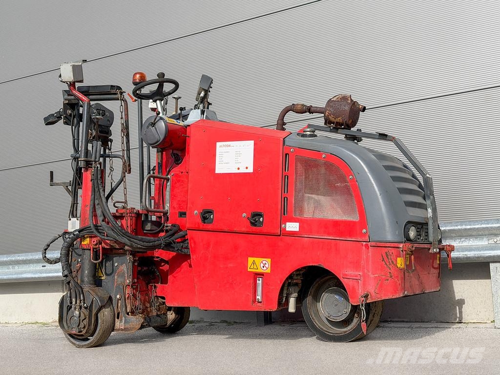 Wirtgen W 35 DC ماكينات الكشط البارد للأسفلت