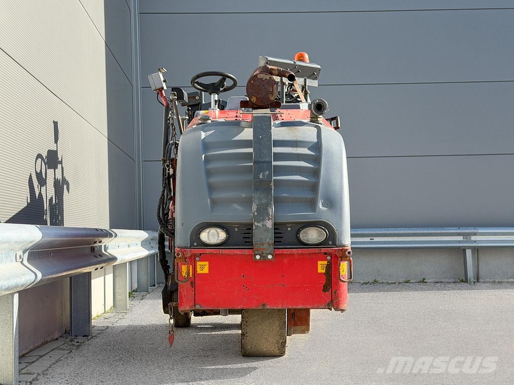 Wirtgen W 35 DC ماكينات الكشط البارد للأسفلت