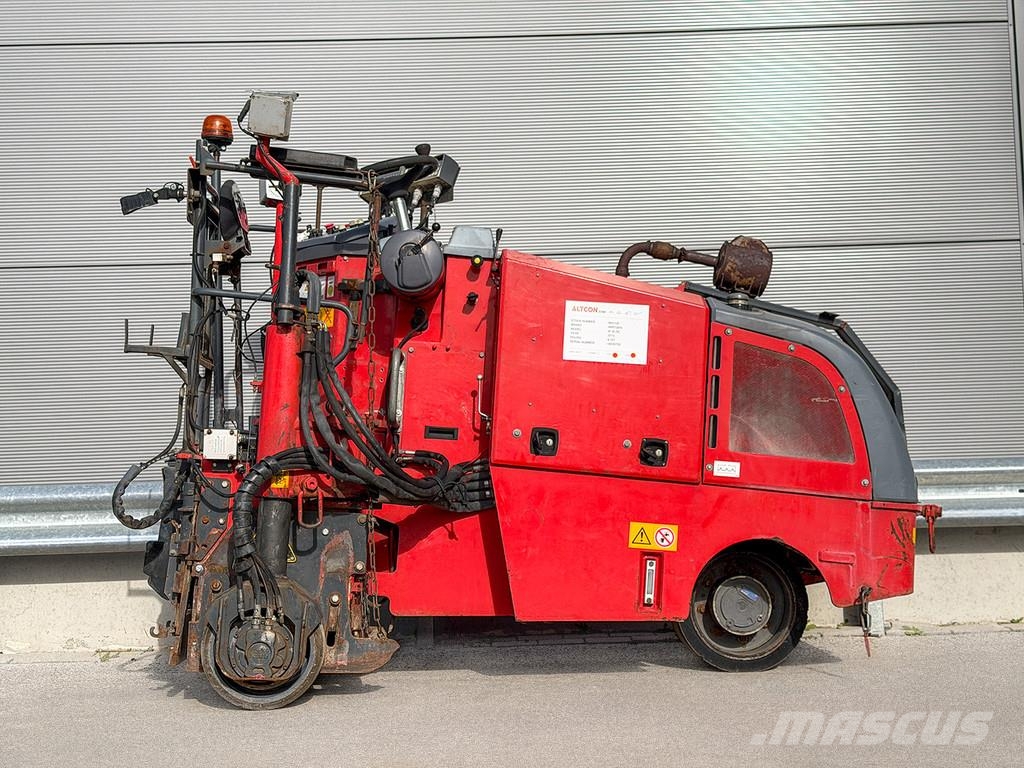 Wirtgen W 35 DC ماكينات الكشط البارد للأسفلت