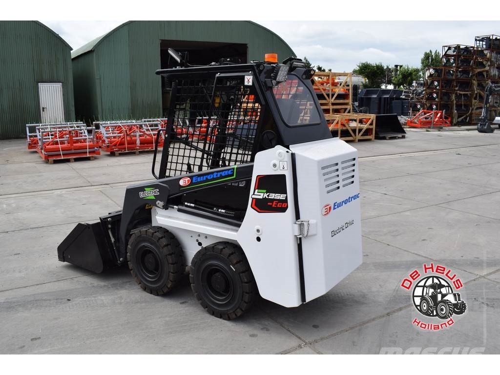 Eurotrac SK35E 轮式装载机