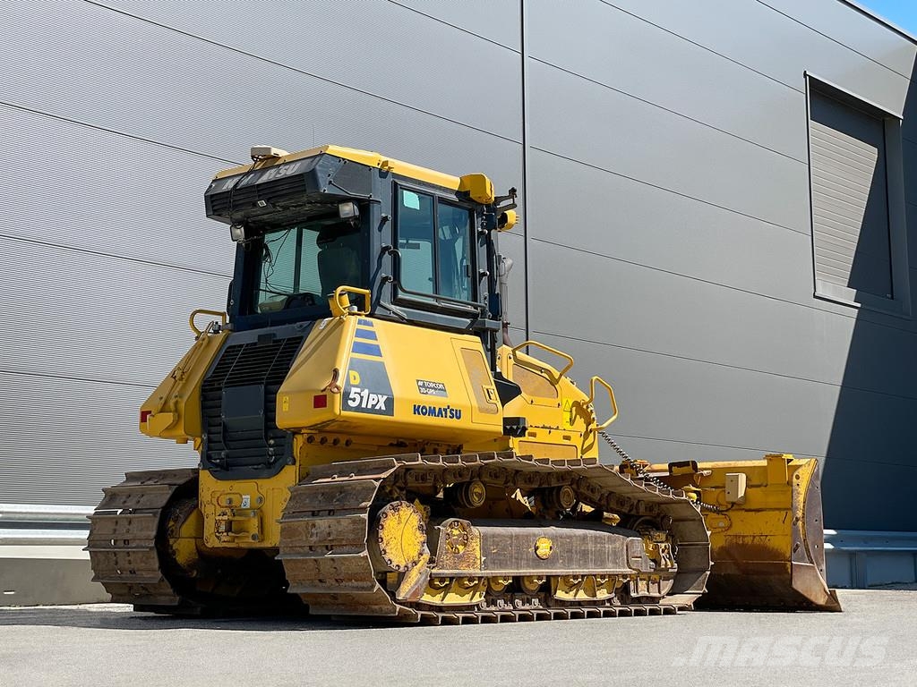 Komatsu D51PX-24 Rupsdozers