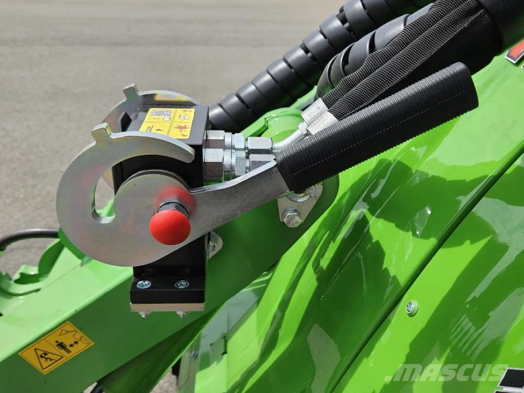 Avant 528 Rental mini-shovel Mini loaders