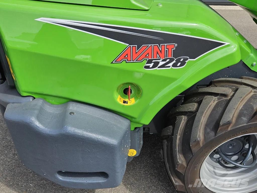 Avant 528 Rental mini-shovel Mini loaders