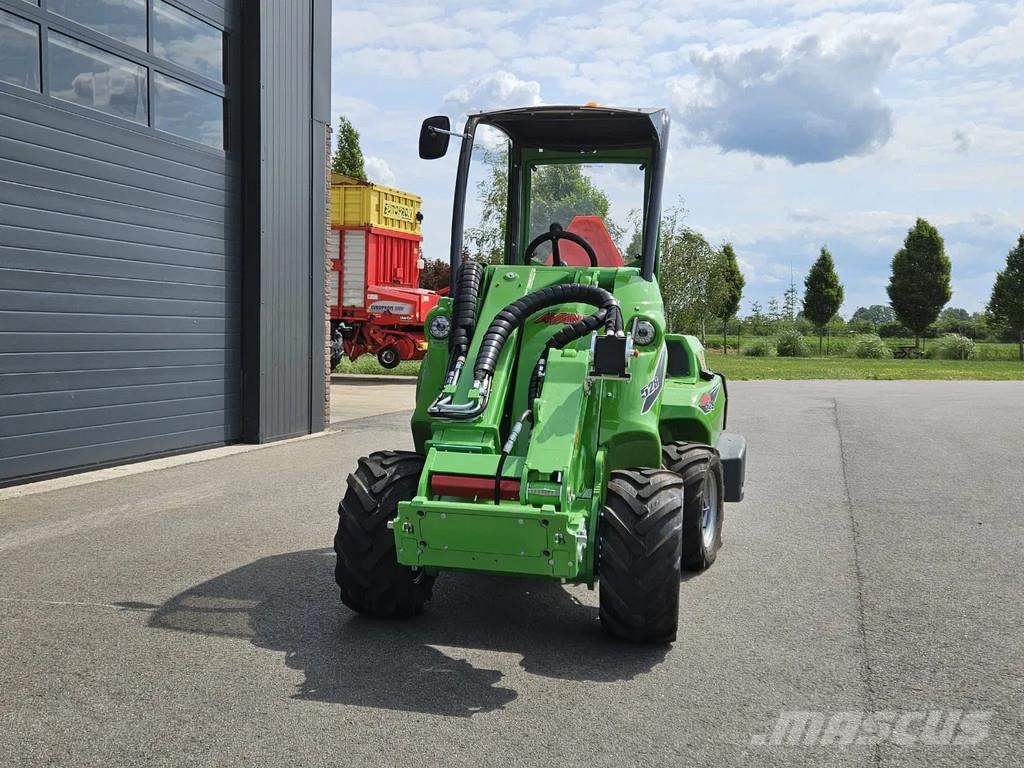 Avant 528 Rental mini-shovel Mini loaders