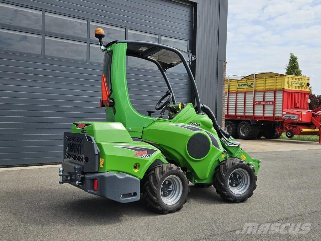 Avant 528 Rental mini-shovel Mini loaders