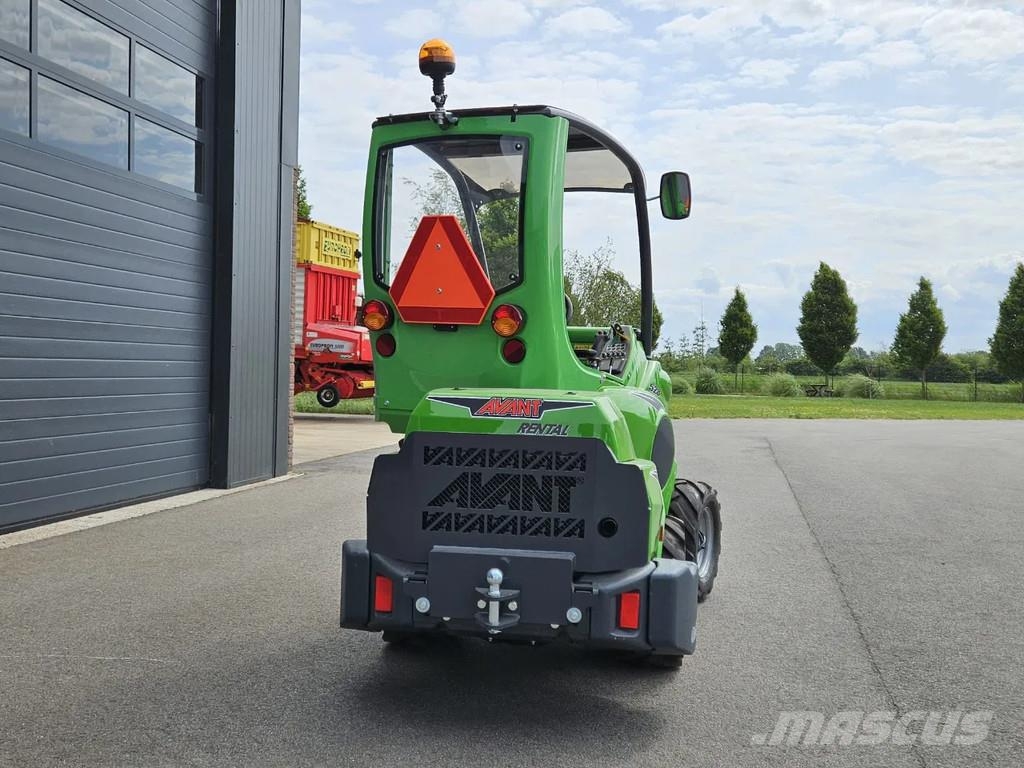 Avant 528 Rental mini-shovel Mini loaders