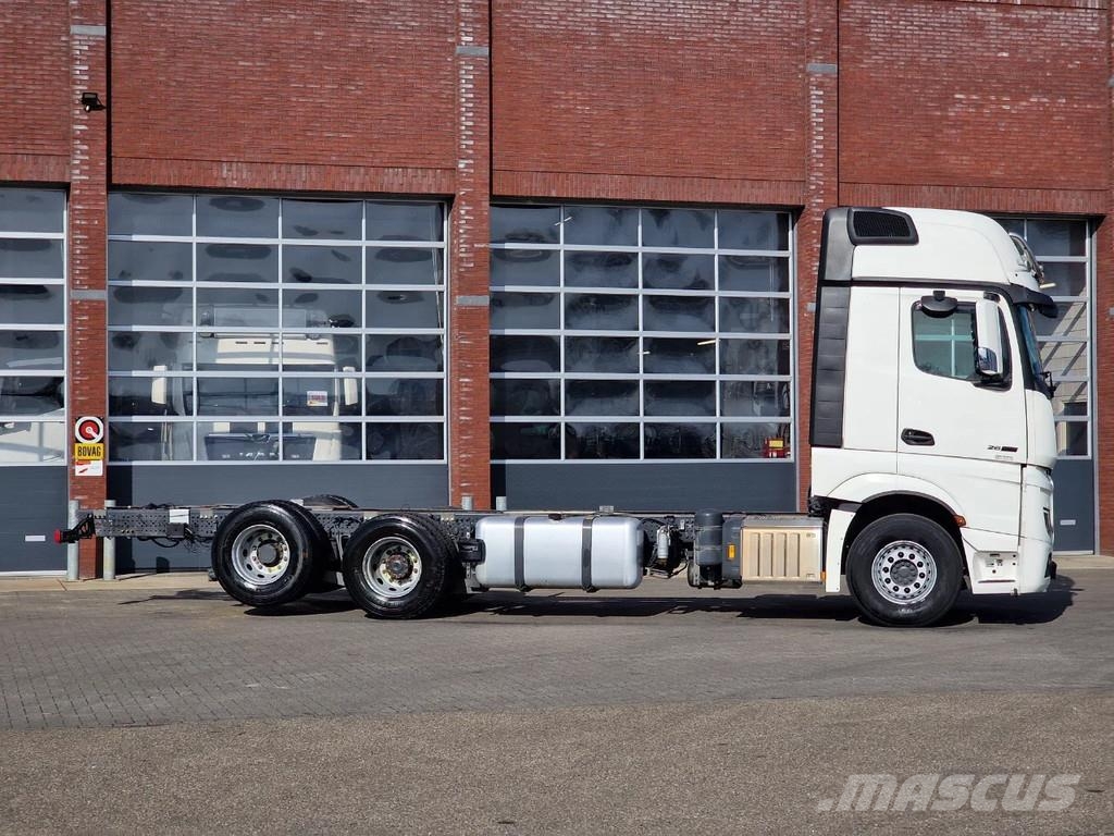 Mercedes-Benz Actros 2663 Gigaspace 6x2 - Retarder - 4.90 WB - F Châssis cabine