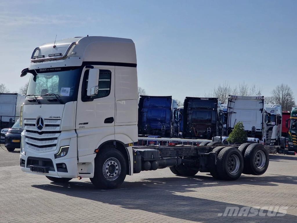 Mercedes-Benz Actros 2663 Gigaspace 6x2 - Retarder - 4.90 WB - F Châssis cabine