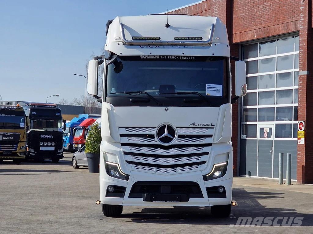 Mercedes-Benz Actros 2663 Gigaspace 6x2 - Retarder - 4.90 WB - F Châssis cabine
