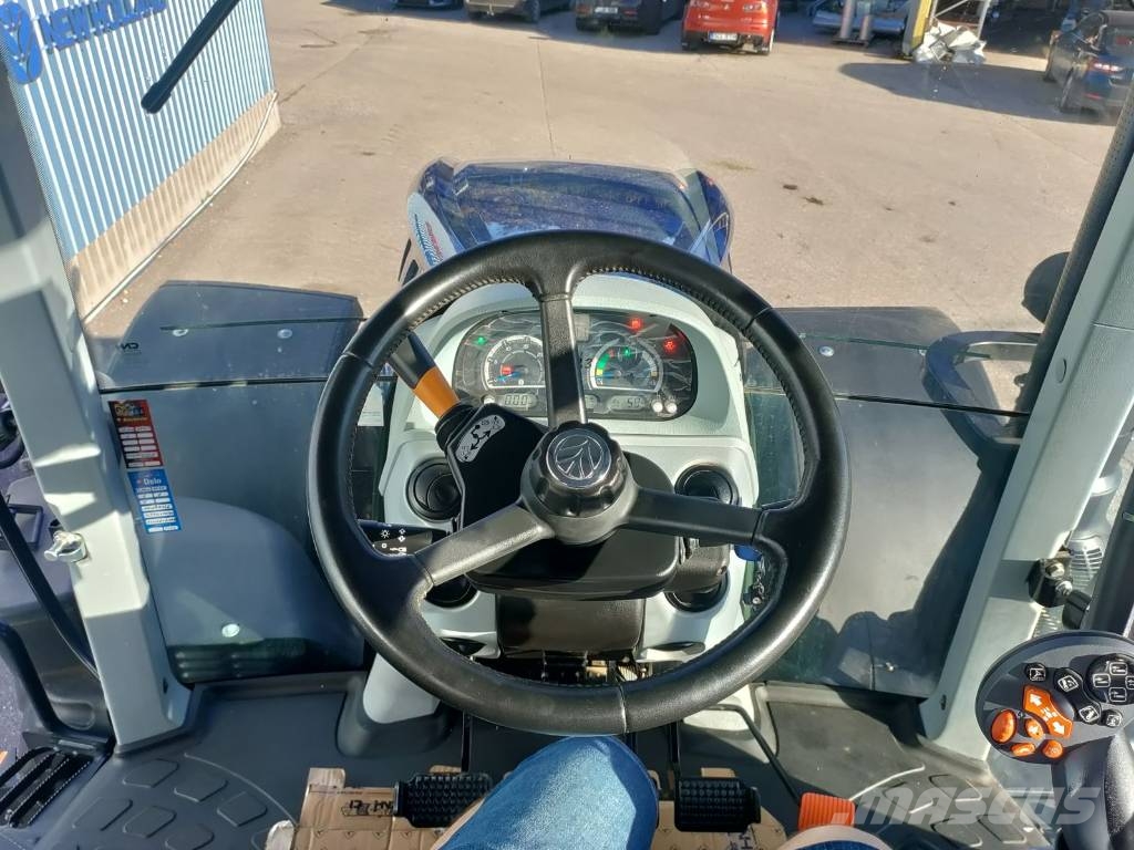 New Holland T 7.315 AC Traktoren