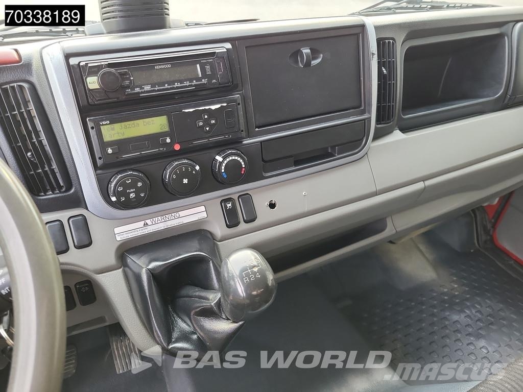 Mitsubishi 7C18 4X2 Kipper