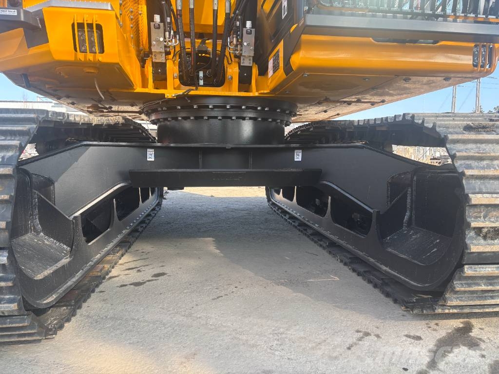 JCB 145XR HD حفارات زحافة