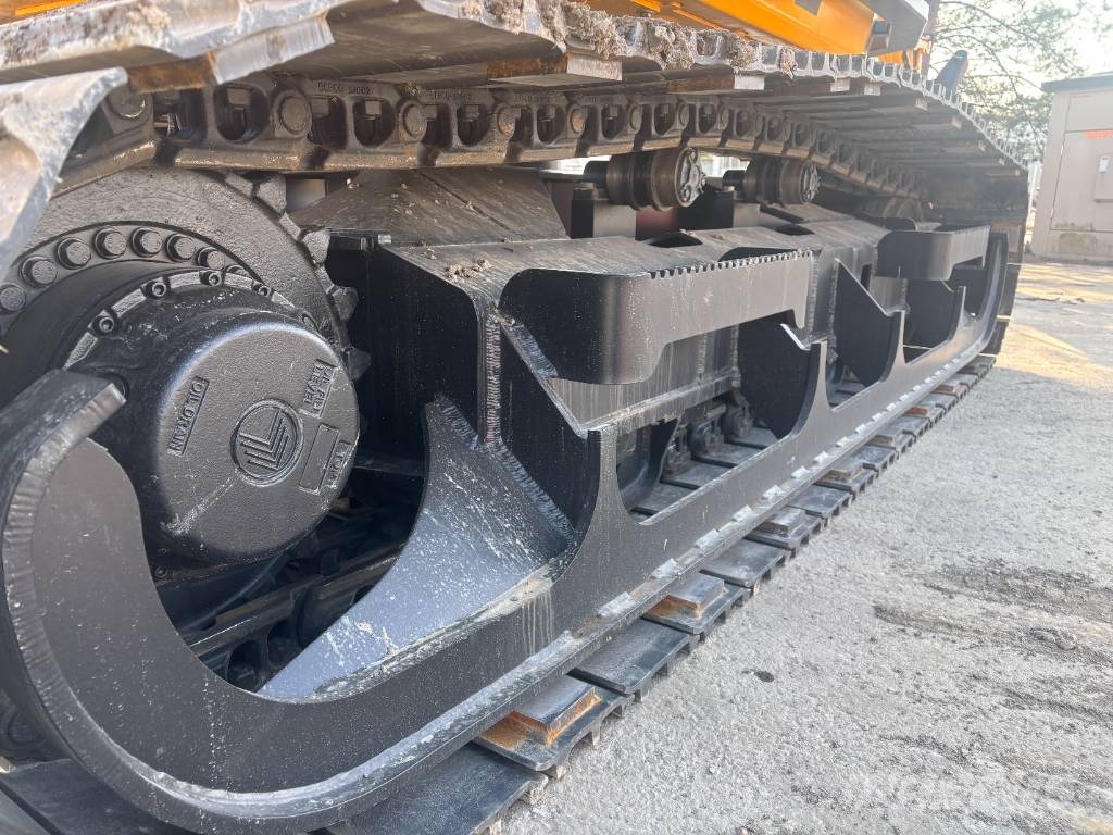 JCB 145XR HD حفارات زحافة