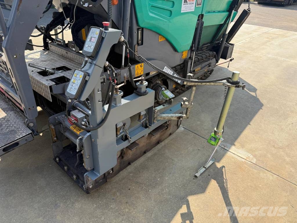 Vögele SUPER 800-3I معدات السفلتة