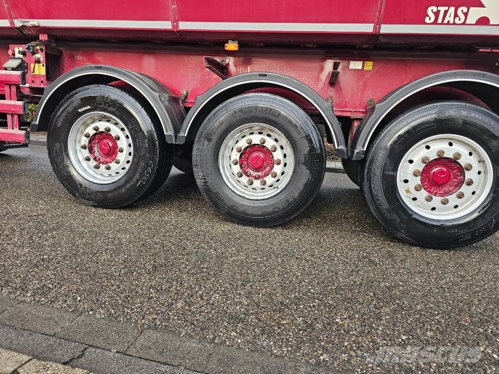 Stas S300CX Isolated Asphalt Tipper Semi-trailer med tip