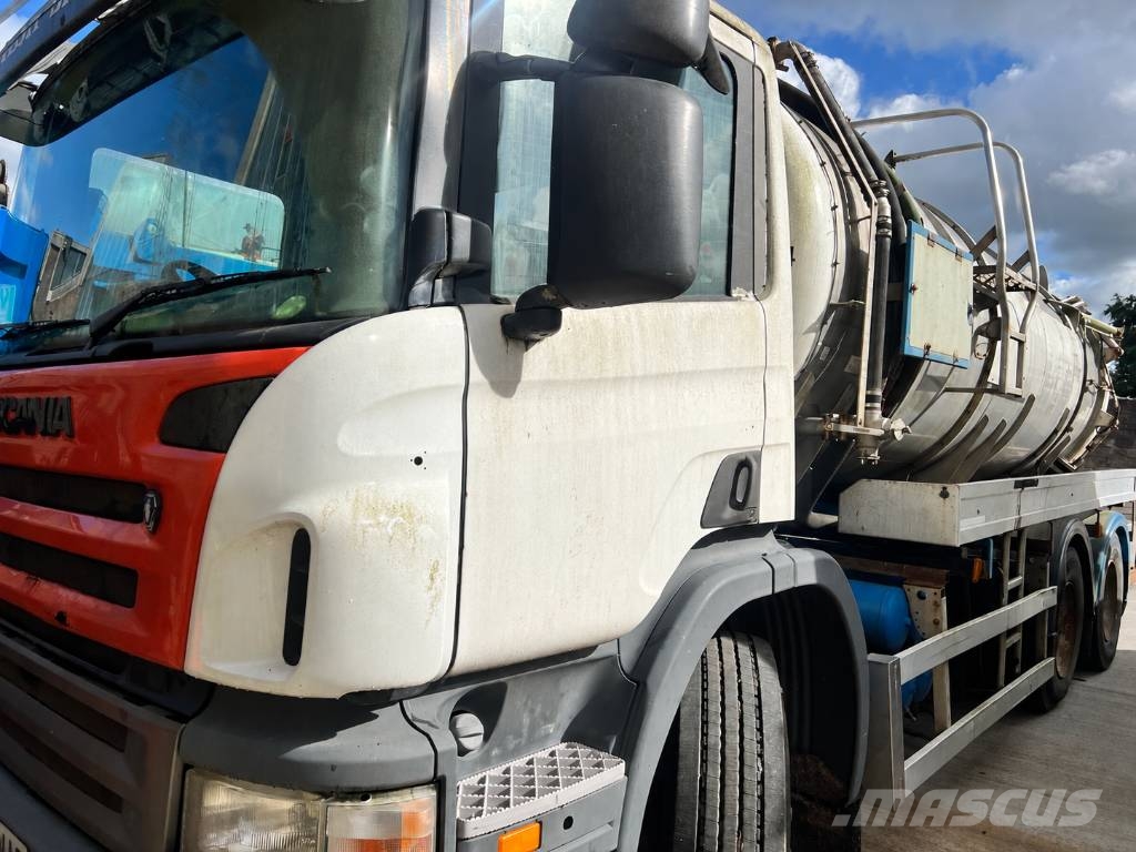 Scania P 310 Autocisterna