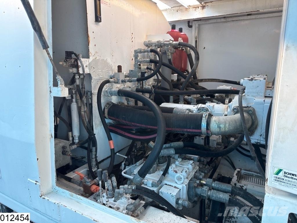 Schwing SP 8800 E 2008, 330 bar hydraulic, 243 bar concret Betonpomptrucks