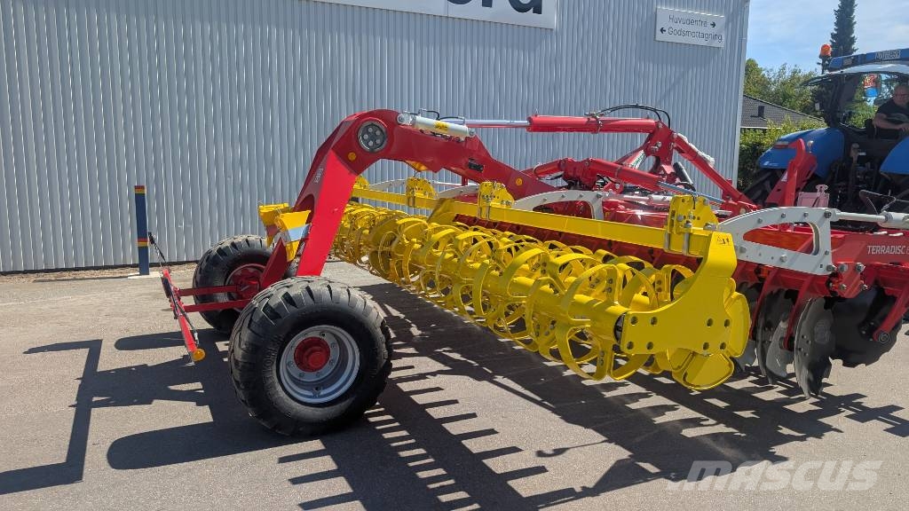 Pöttinger TerraDisc 6001 T Дискові борони