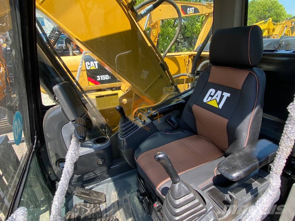 CAT 320 D2 Bageri guseničari