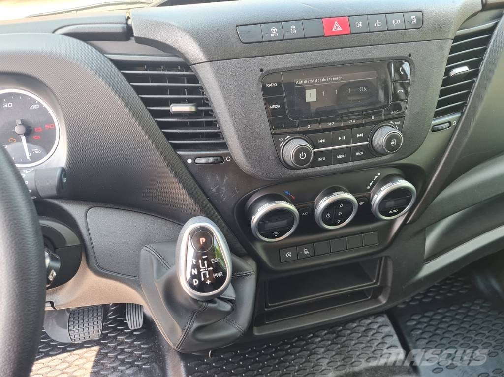Iveco 35S16 56321 km Furgonetas /Furgón