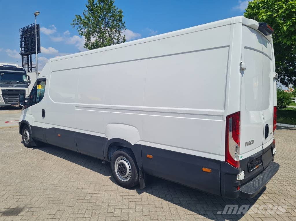 Iveco 35S16 56321 km Furgonetas /Furgón