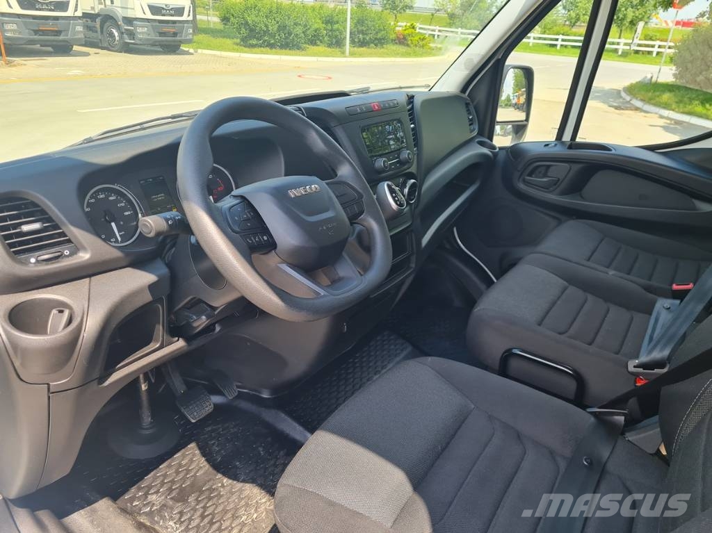 Iveco 35S16 56321 km Furgonetas /Furgón