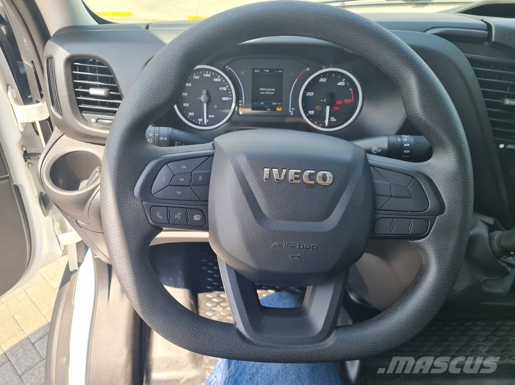 Iveco 35S16 56321 km Furgonetas /Furgón