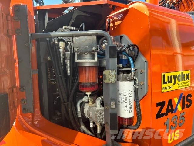 Hitachi ZX 135 US-3, 2010, Roosendaal, Noord-Brabant, Netherlands