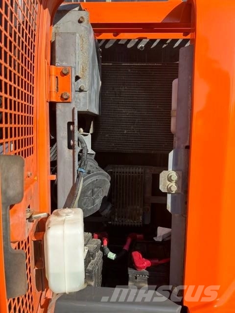 Hitachi ZX 135 US-3, 2010, Roosendaal, Noord-Brabant, Netherlands