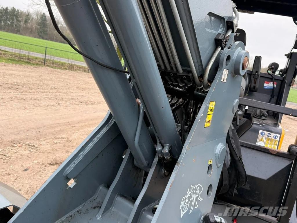 GiANT V5003 TELE HD رافعة تلسكوبية