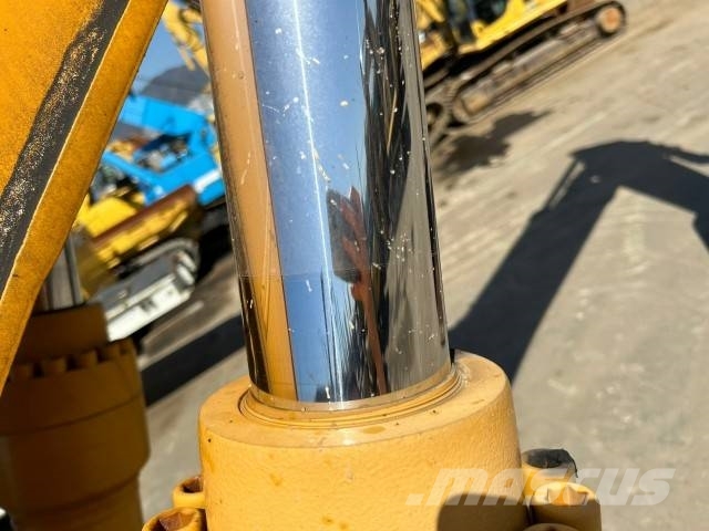 加藤製作所 HD1430-7 大型油圧ショベル12t以上(パワーショベル・ユンボ)