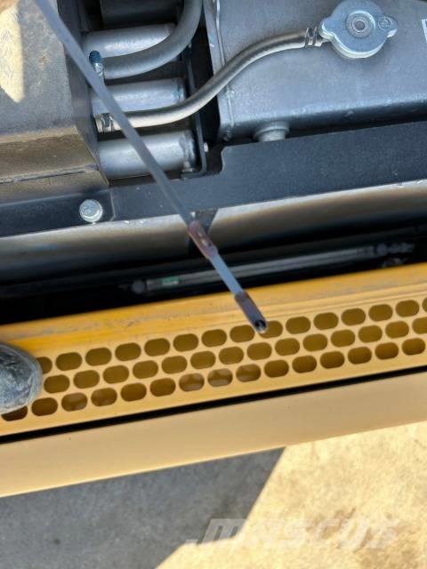 加藤製作所 HD1430-7 大型油圧ショベル12t以上(パワーショベル・ユンボ)