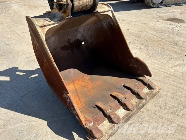 加藤製作所 HD1430-7 大型油圧ショベル12t以上(パワーショベル・ユンボ)