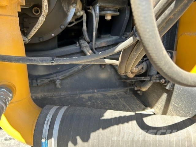加藤製作所 HD1430-7 大型油圧ショベル12t以上(パワーショベル・ユンボ)