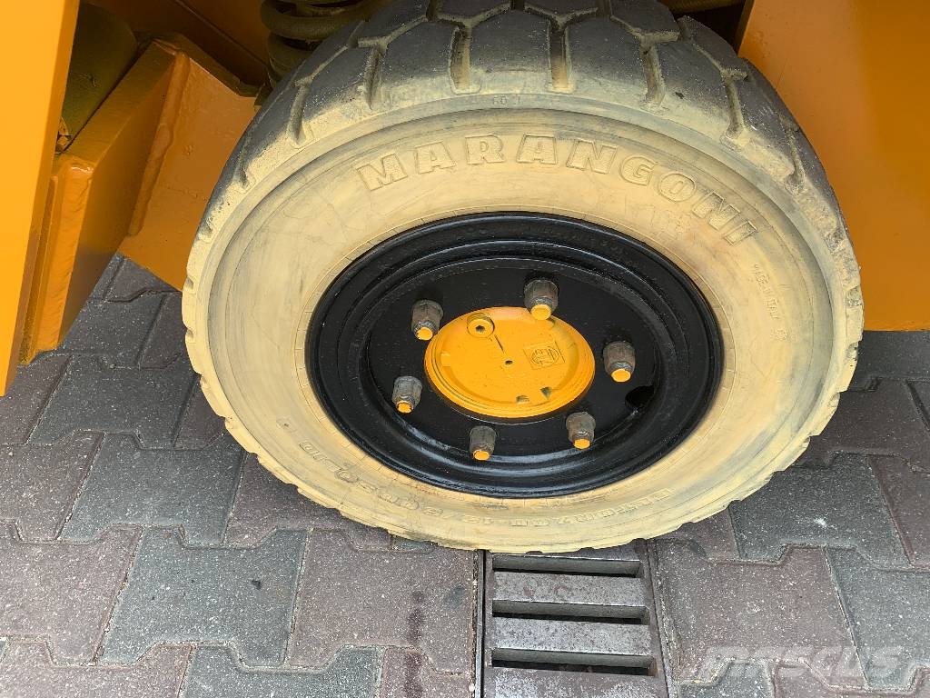 Steinbock Boss 336H-D V-2650 IO Pārvadātājs iekraušanai no sāniem