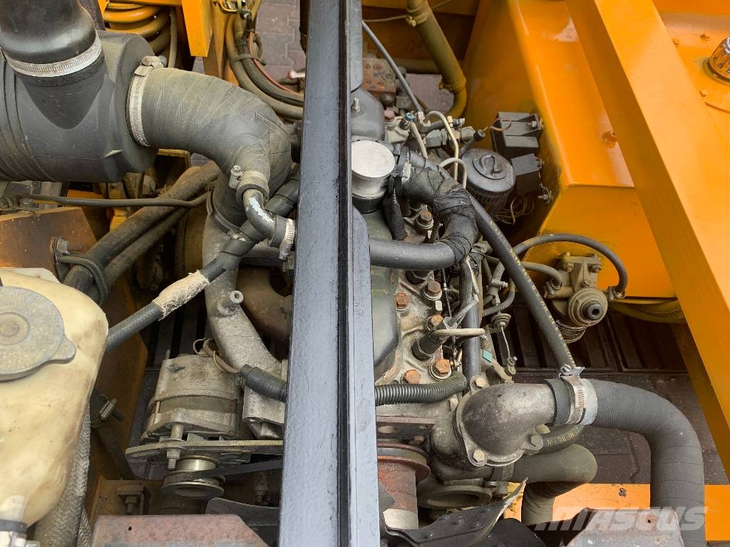 Steinbock Boss 336H-D V-2650 IO Pārvadātājs iekraušanai no sāniem