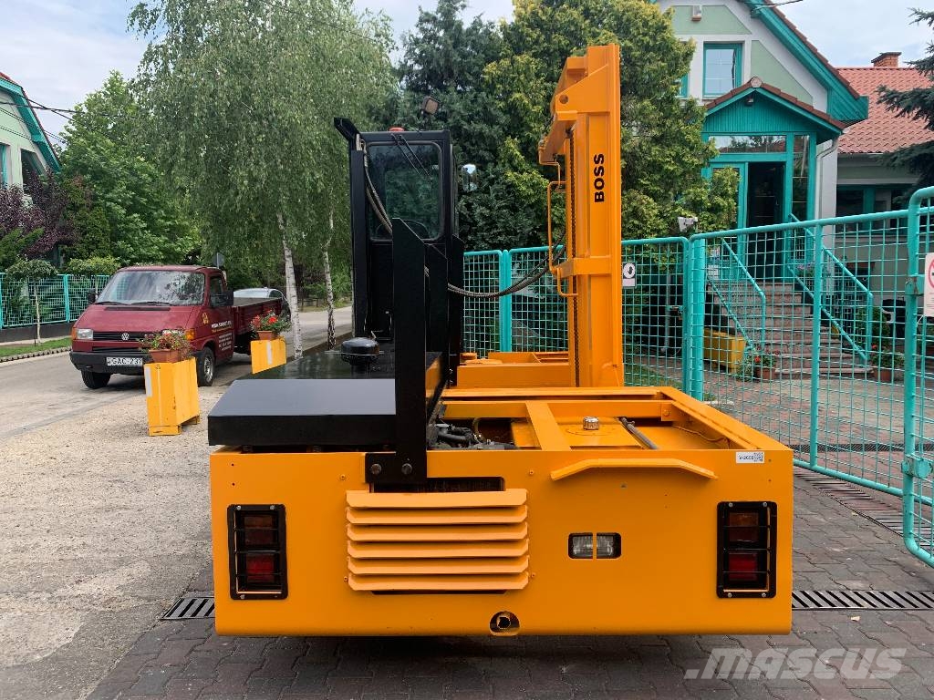 Steinbock Boss 336H-D V-2650 IO Pārvadātājs iekraušanai no sāniem