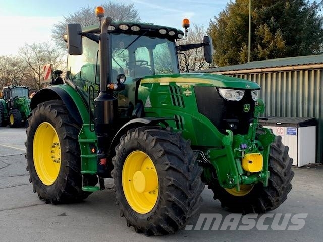 John Deere 6215 R AutoPower Traktorer