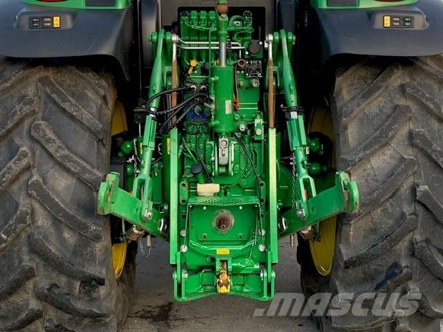 John Deere 6215 R AutoPower Traktorer