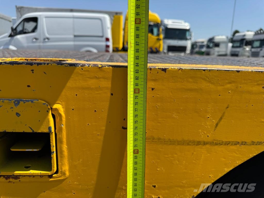 Broshuis Semi Dieplader 6 mtr uitschuifbaar / stuur-as / li نصف مقطورة مسطحة منخفضة