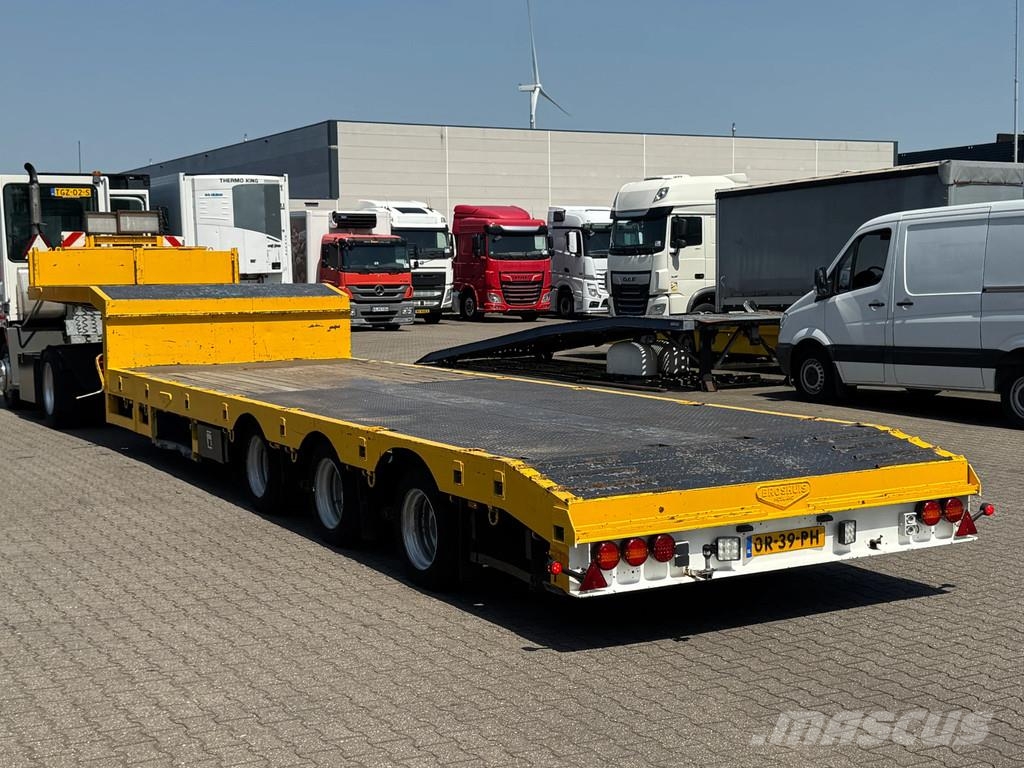 Broshuis Semi Dieplader 6 mtr uitschuifbaar / stuur-as / li نصف مقطورة مسطحة منخفضة
