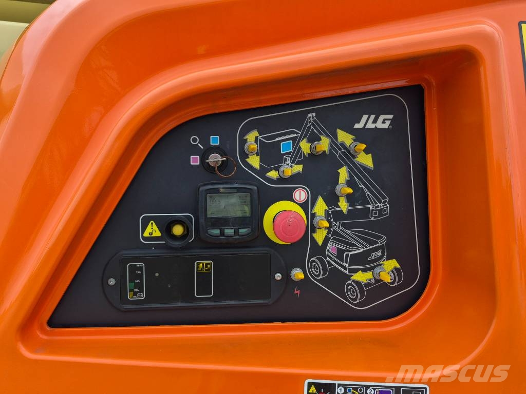 JLG 520AJ (2 units available) Gelenkteleskoparbeitsbühnen