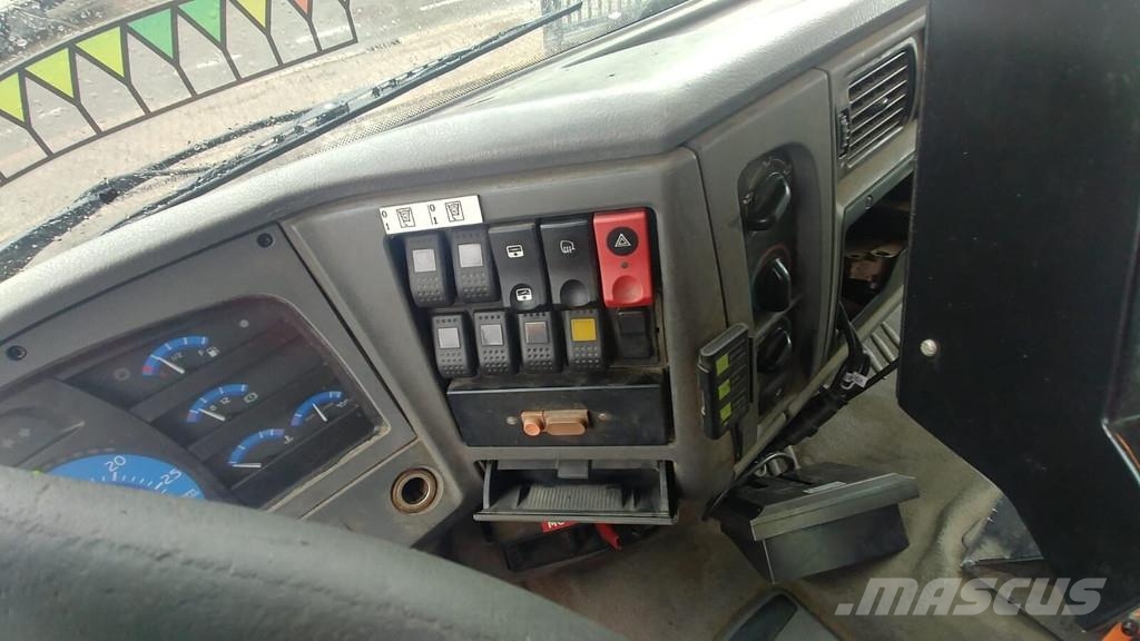 Renault Kerax 420.32 Otros