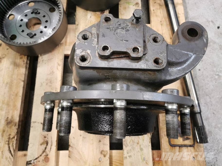 Massey Ferguson 7616 {Dana} right portal axle Transmission