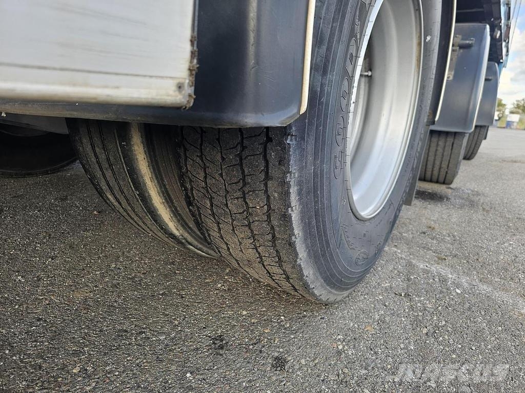 Jumbo DO 300 S/ 2 X STEERING /BPW DRUM / DOUBLE TIRES/ L Tents treileri